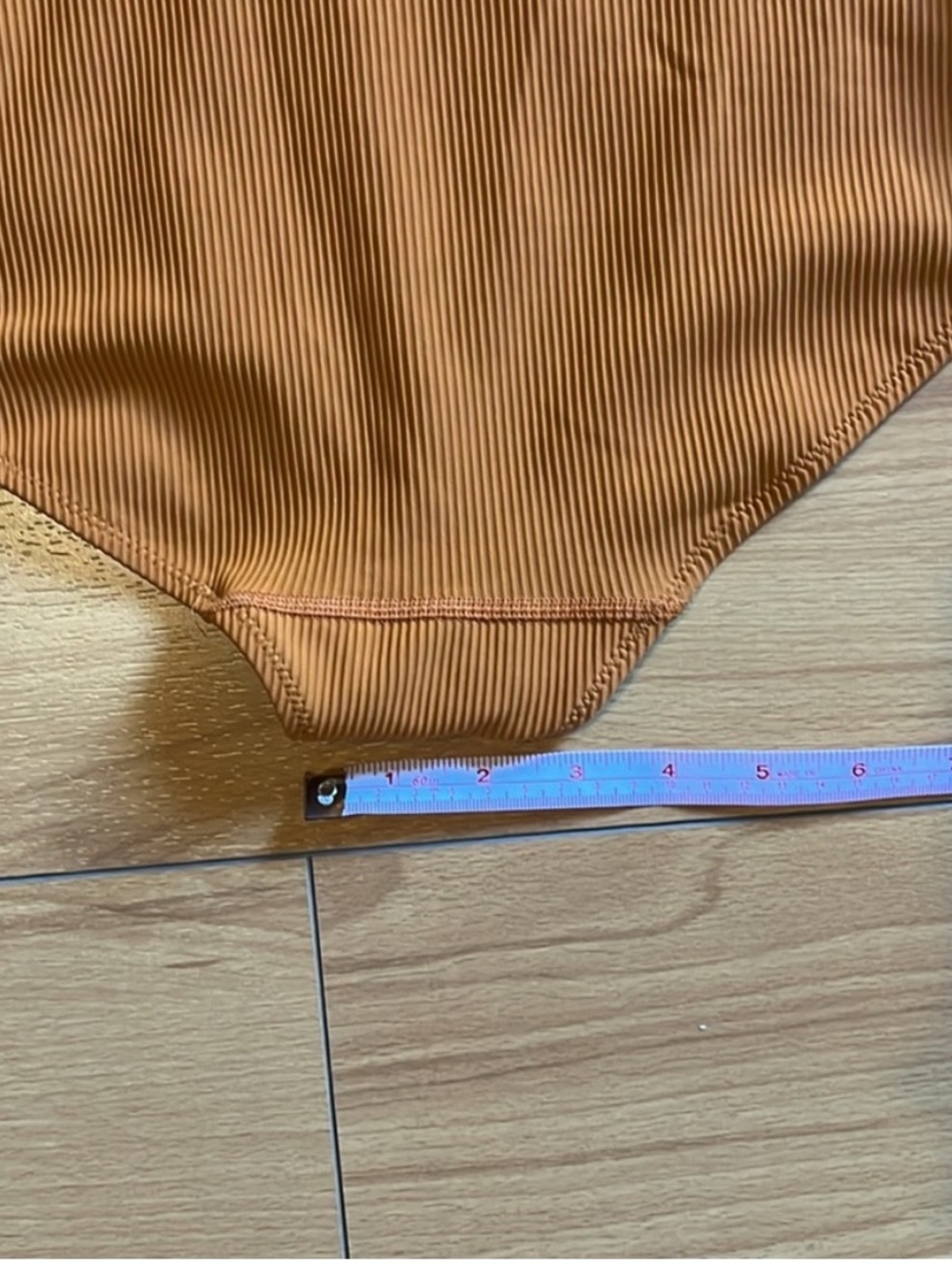 Lululemon Bathing Suit 8/10 - Picture 5 of 14